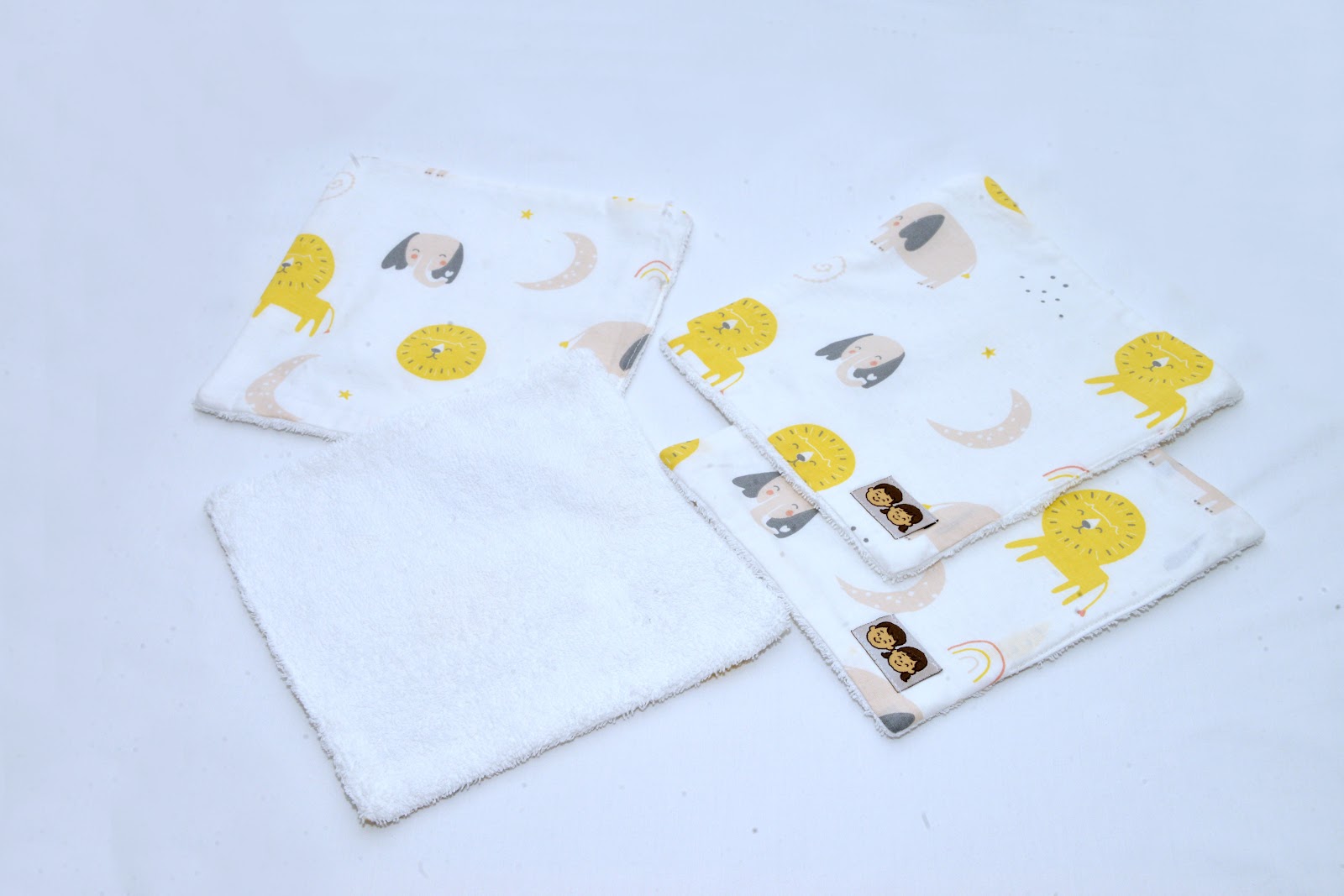Lingette Yellow Lion Pack