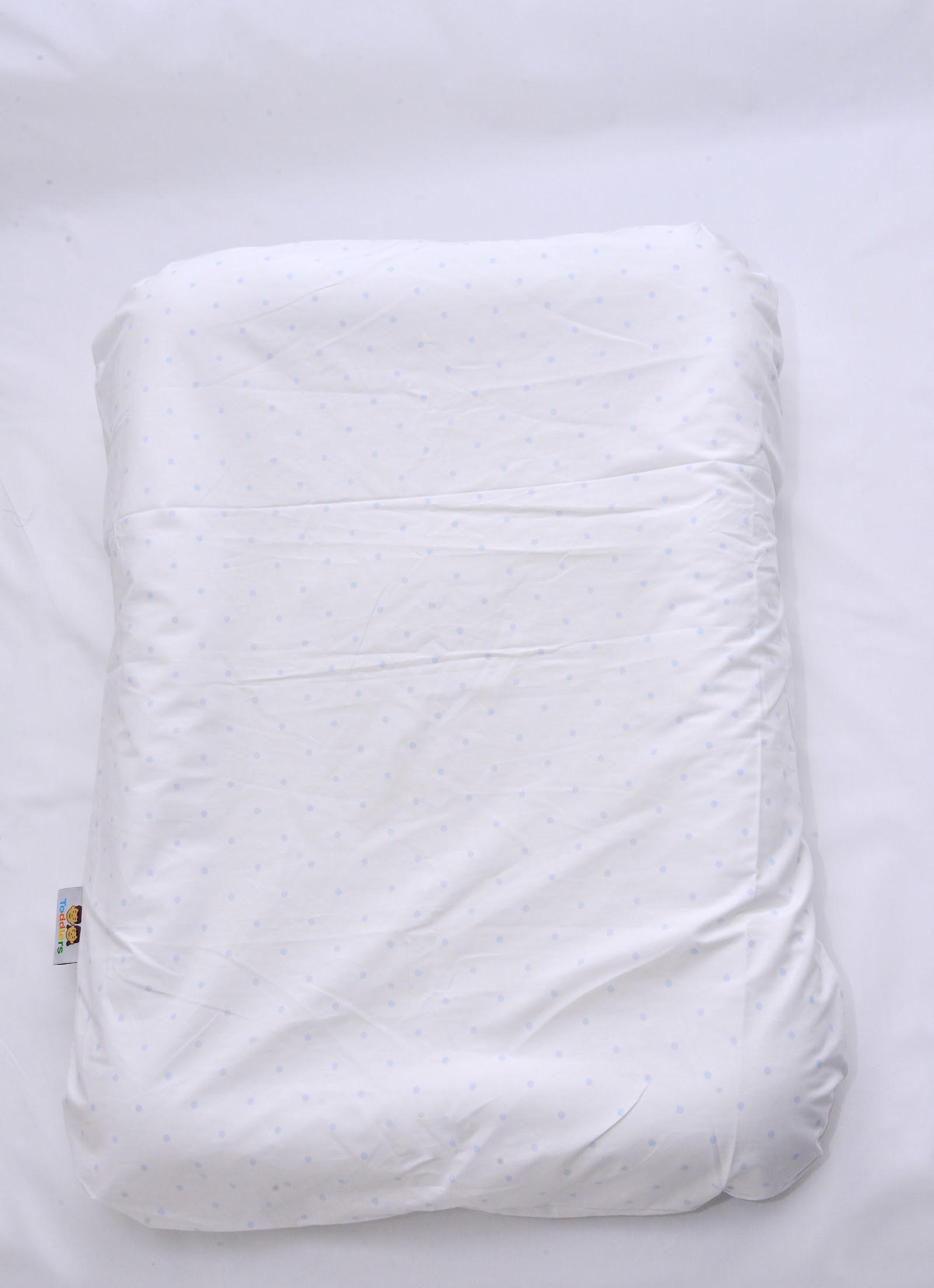 Baby Nest Pois Bleu
