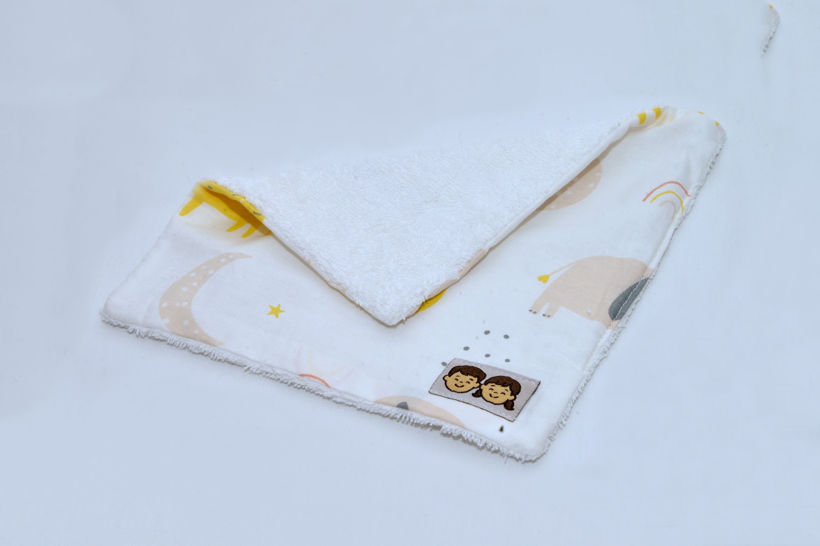 Lingette Yellow Lion