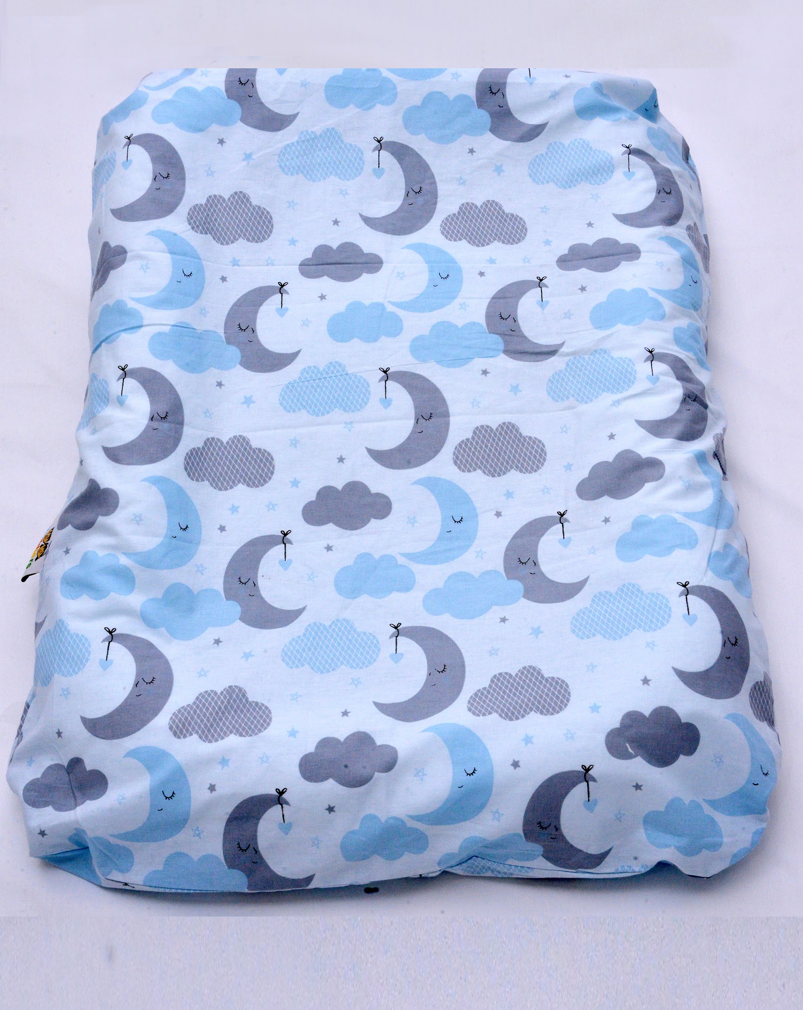 Baby Nest Lune Bleu