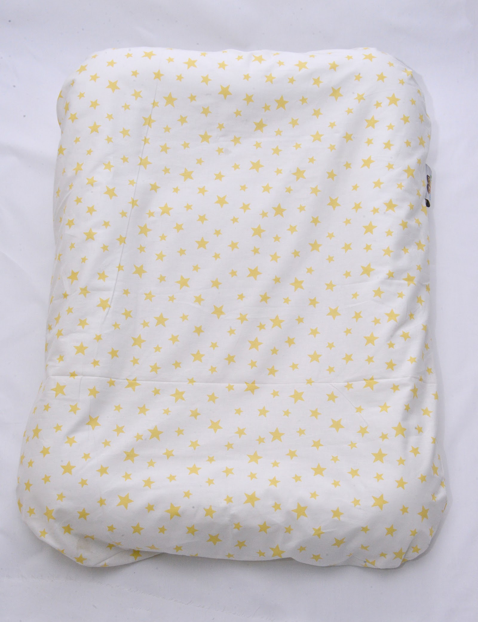 Baby Nest Etoile Jaune